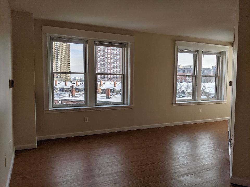 1st image of 706 Huntington Ave #B2c941ed3