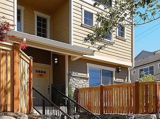 4504 Fremont Ave N APT A, Seattle, WA 98103