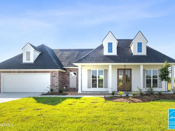 1312 Bayou Trce, Breaux Bridge, LA 70517