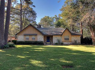 6606 Glenn Lakes Dr, Houston, TX 77069