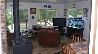 5th image of 100 Chaparral Dr