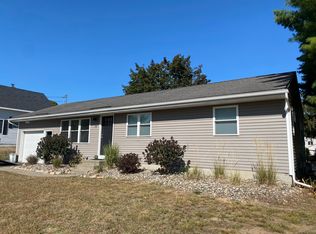 28 Pfeil Ave, Albany, NY 12205