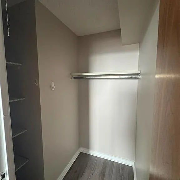 150 Park St W #2014 — Photo 11