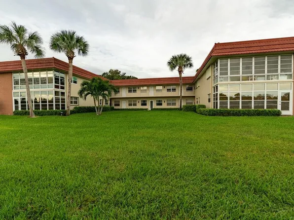 25 Pine Arbor Ln, Vero Beach, FL 32962