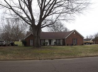 1066 Martinsburg Cv, Collierville, TN 38017