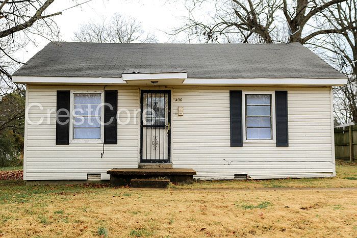 2nd image of 430 Haynie St