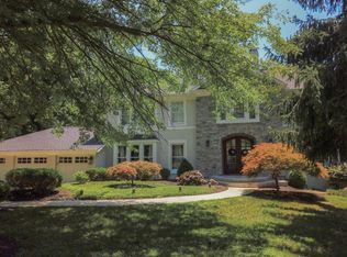 9390 White Rose Ct, Symmes Township, OH 45140