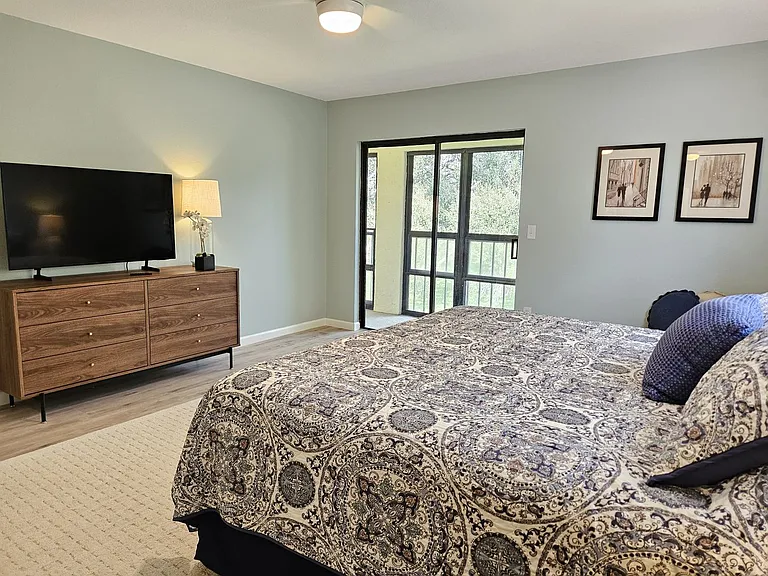 744 Avenida Estancia #144B — Photo 23