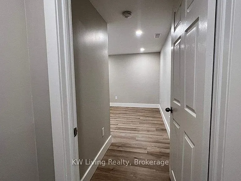 43 Else St #LOWER — Photo 11