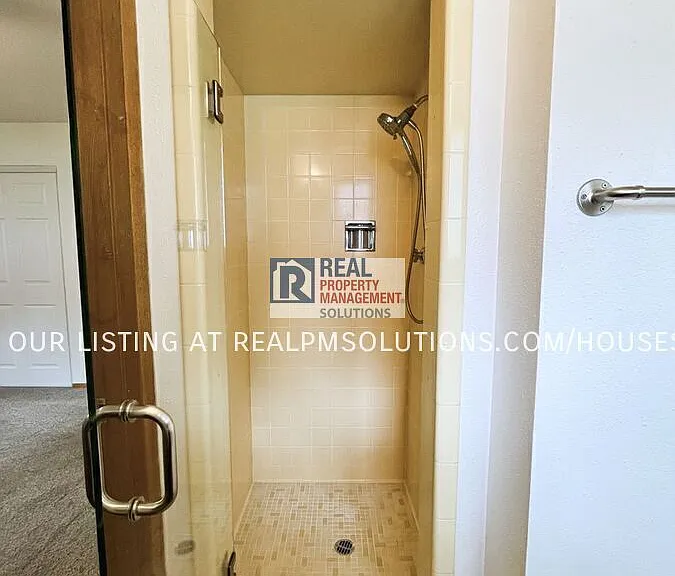1120 NE 153rd Ave — Photo 29