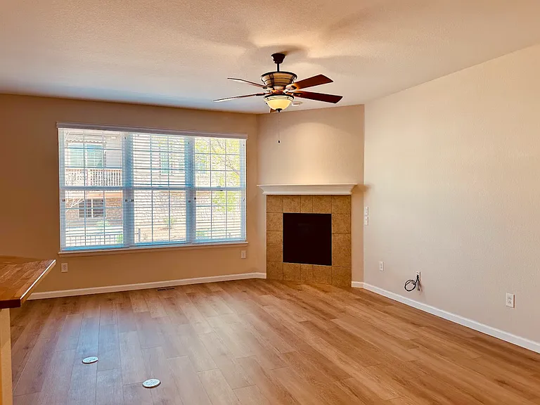 4614 Belford Cir — Photo 11