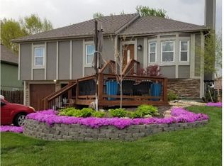 21590 S Madison St, Spring Hill, KS 66083