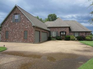 312 Fulton Rd, Natchitoches, LA 71457