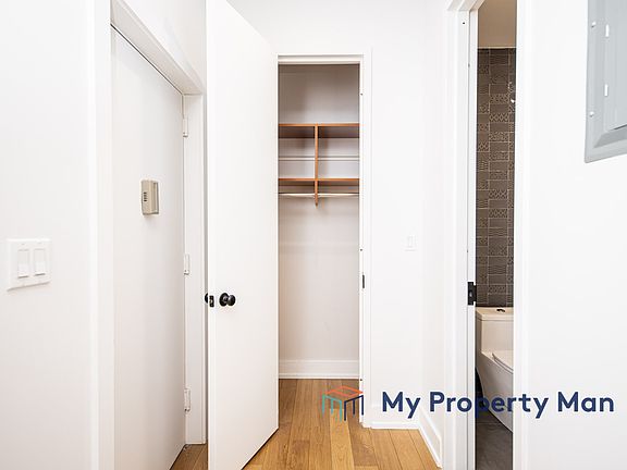 5th image of 12 Crown St APT A6