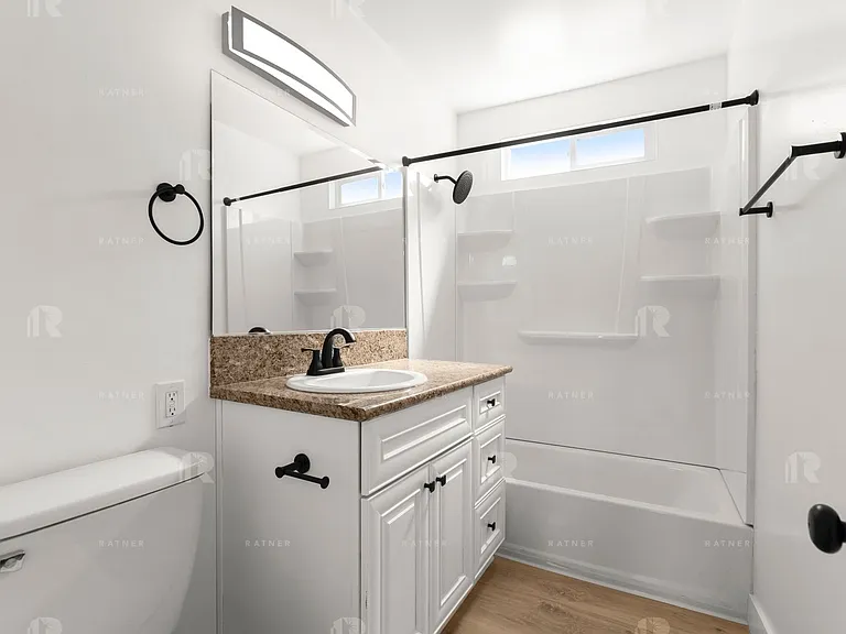 (Sr/Eu/Yo:B) 3280 Provon Lane — Photo 10