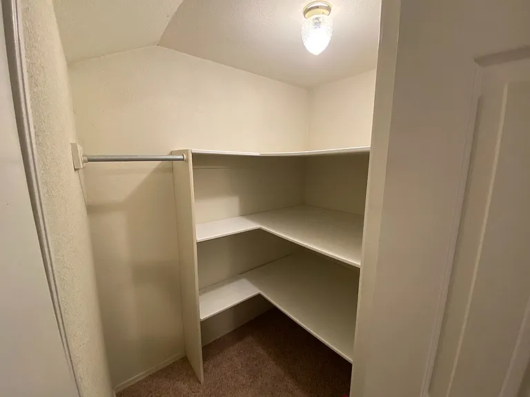1619 S Fir Pl — Photo 15