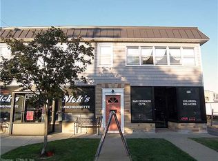 421 1st Ave, W Haven, CT 06516