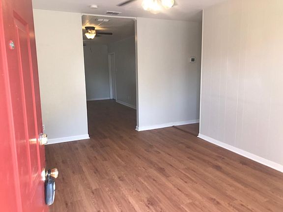 5th image of 109 Melba Dr