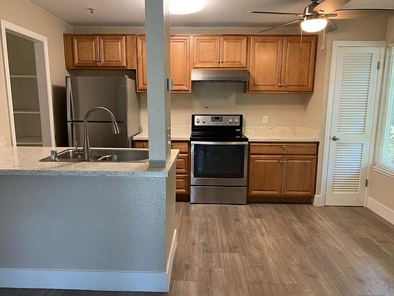 2nd image of 2501 Imola Ave W APT 115