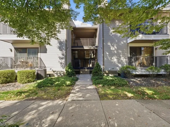 5 Sam Bonnell Dr, Union Twp., NJ 08809