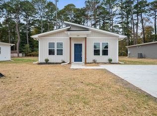 1214 S 2nd St, Smithfield, NC 27577