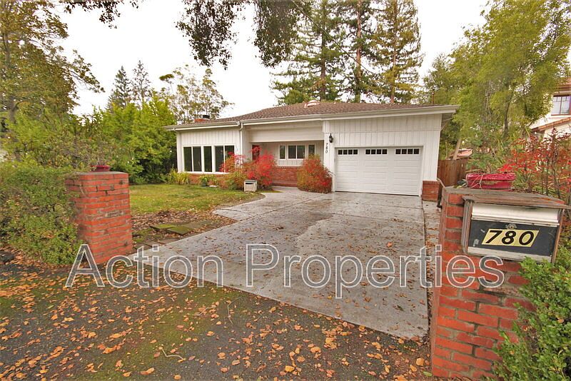 1st image of 780 Olive St