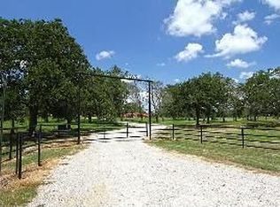 35426 Fm 1488 Rd, Hempstead, TX 77445