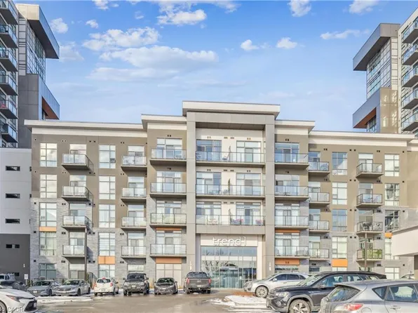450 Dundas St E #115, Hamilton, ON L8B 1Z2