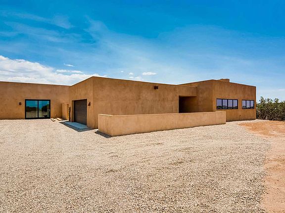 2nd image of 57 Camino San Lucas
