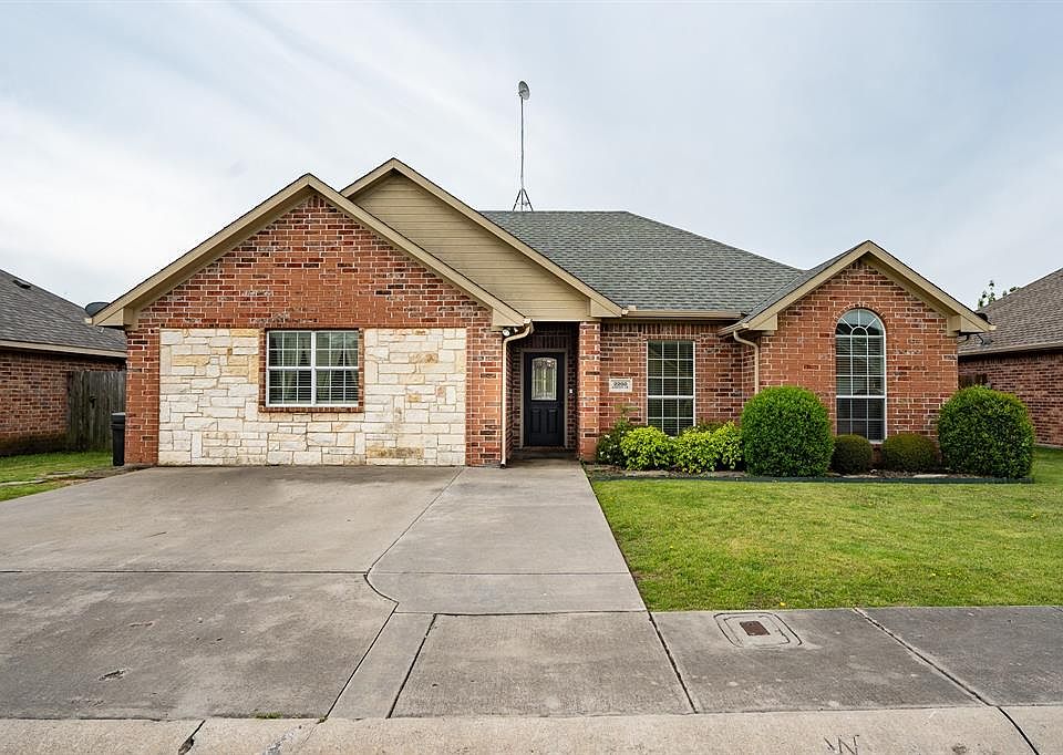 1st image of 2202 Kaitlyn Cir