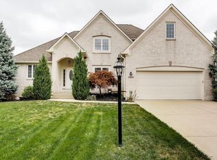 10113 Cheswick Ln, Fishers, IN 46037