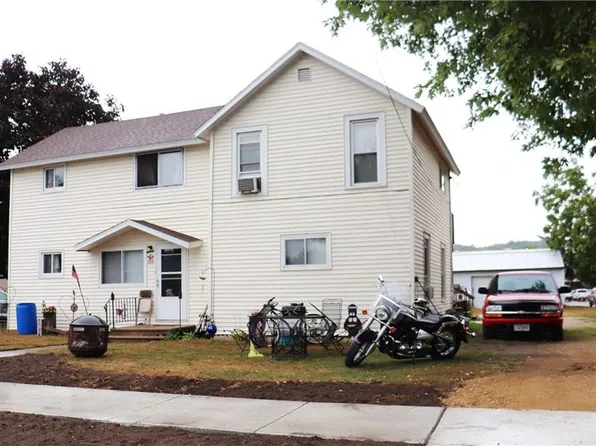 204 East Broadway, Blair, WI 54616