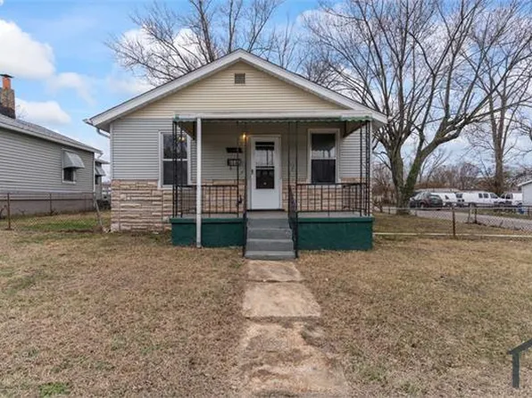 6546 Joseph Ave, Saint Louis, MO 63133