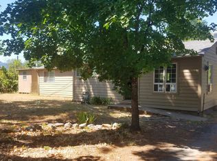 1035 Laura St, Myrtle Creek, OR 97457