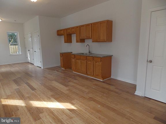 4th image of 1324 N 53rd St