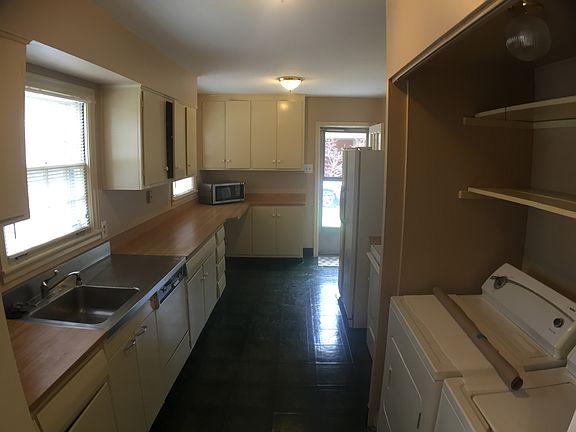 5th image of 312 Leonora Dr