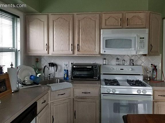 2nd image of 101 Wright Ave