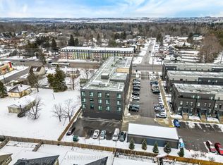 1800 Simcoe St N #201, Oshawa, ON L1G 0C2