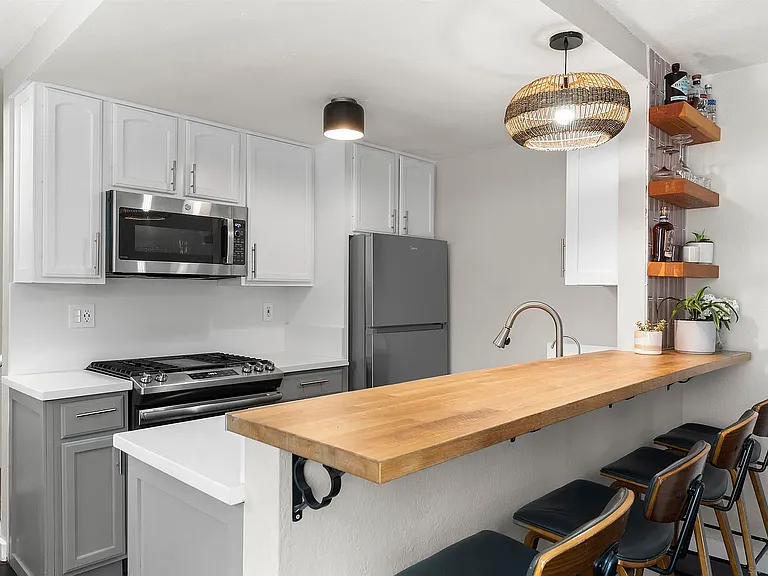 3338 Herman Ave #5 — Photo 7