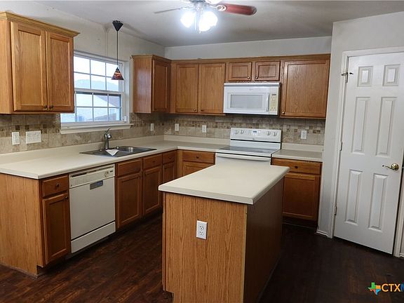 4th image of 5205 Causeway Ct