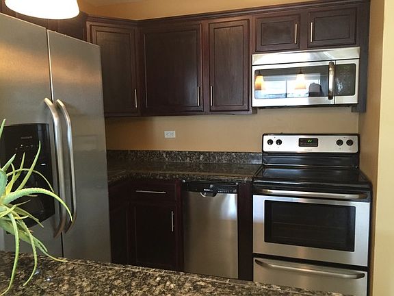 2nd image of 7061 N Kedzie Ave Suite 709