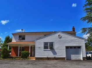 650 Old Country Rd, Plainview, NY 11803