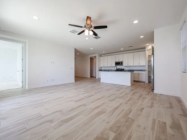 15771 W Superior Ave — Photo 29