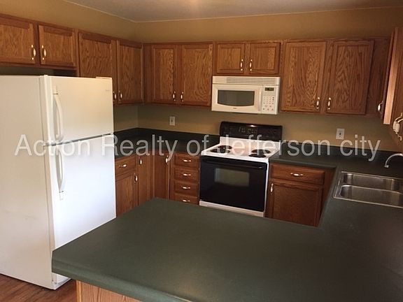 4th image of 3931 Liverpool Dr