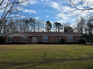 1095 Merrimac Dr, Fitzgerald, GA 31750