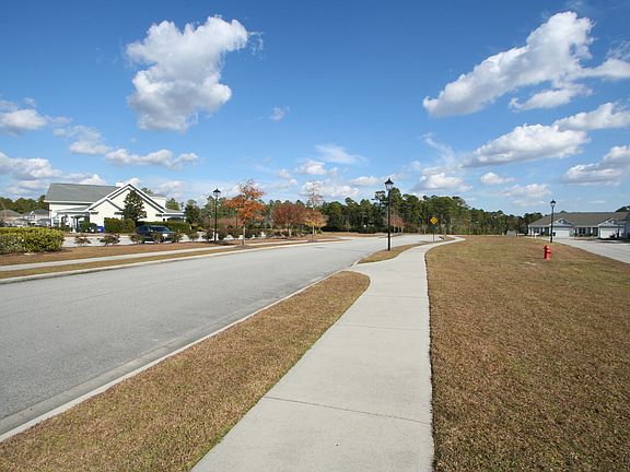 5th image of 1015 Lanterns Ln