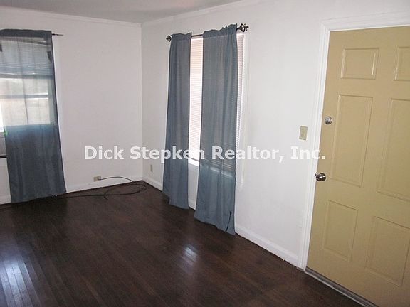 2nd image of 1609 N El Dorado St