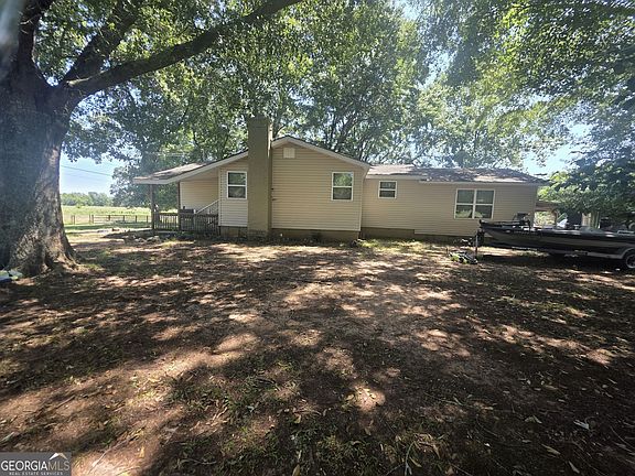 2nd image of 92 Seab Green Rd