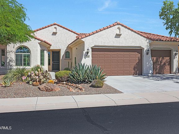 3rd image of 26212 W LOUISE Drive