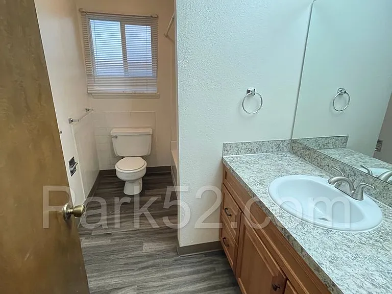 1442 Rainier Dr #3 — Photo 9